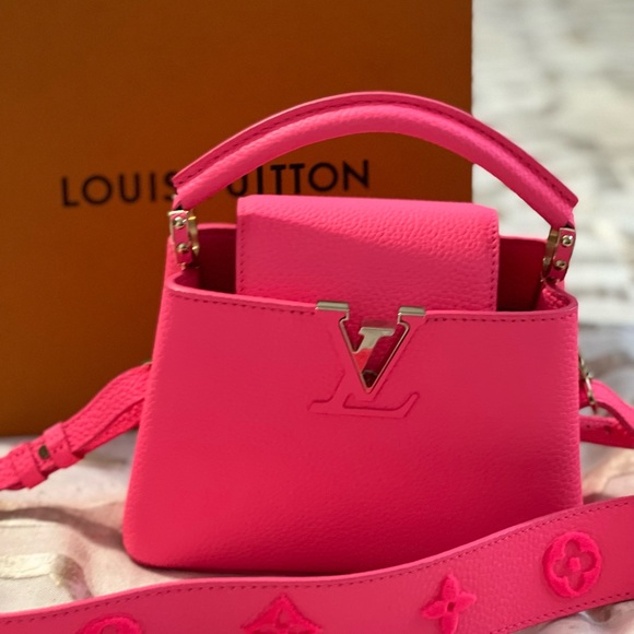 SOLD —-LV Mini Hot Pink Capucines -small - Picture 1 of 4